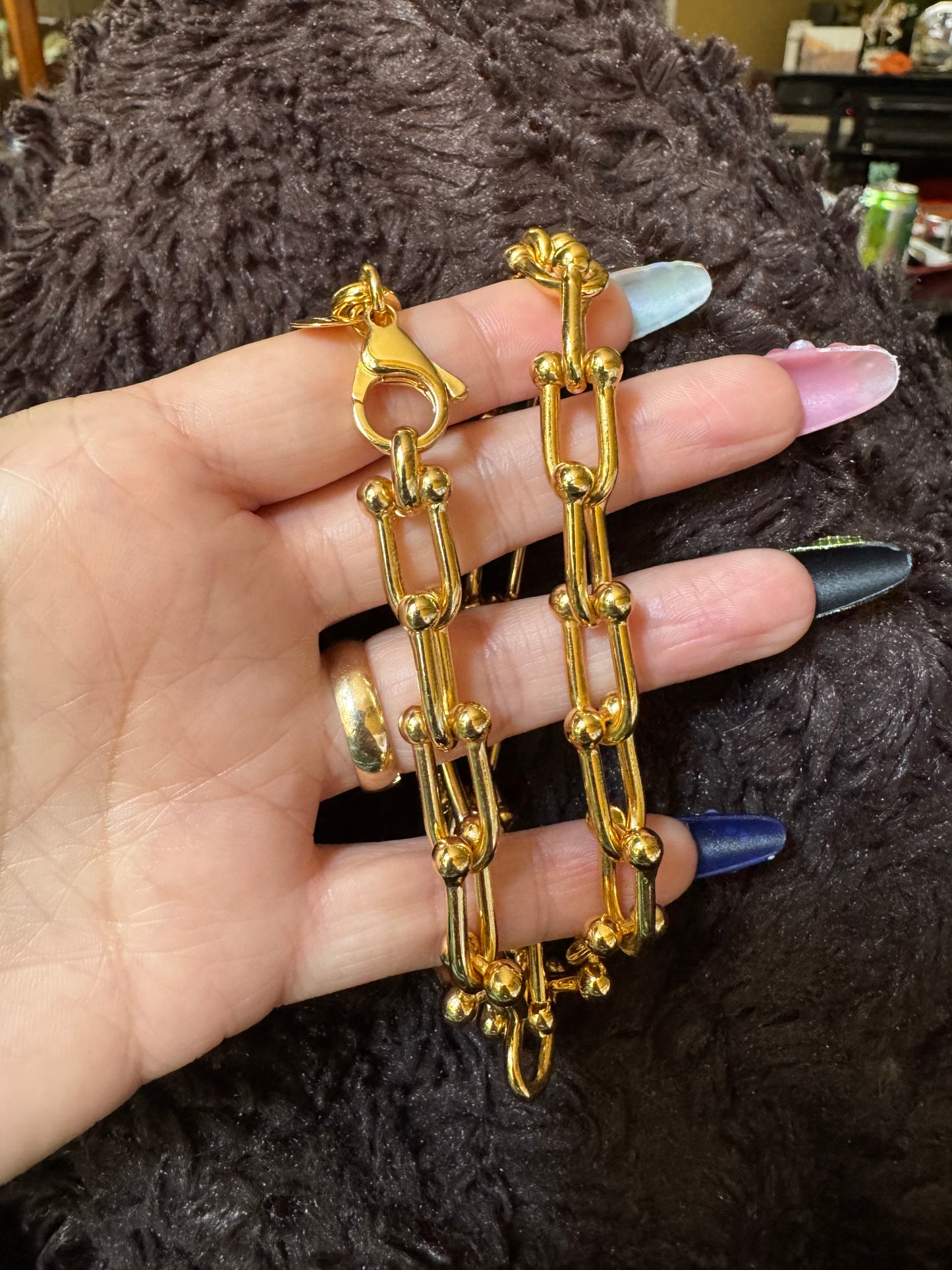 Vintage Bronze Italy Horse Shoe Chain necklace